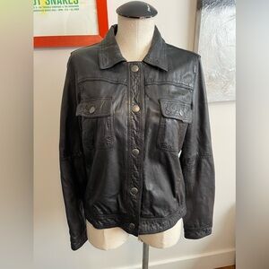 Treasure & Bond Washed Leather Trucker Jacket sz M